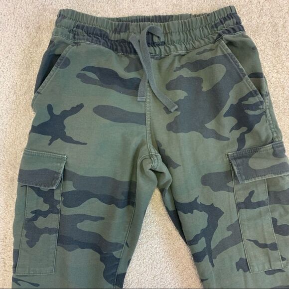 ARITZIA TNA Twin Falls camo cargo jogger pants size XS - Picture 6 of 15